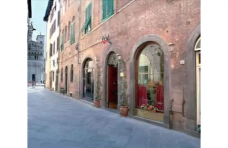 ***  Piccolo Hotel Puccini Lucca Italia