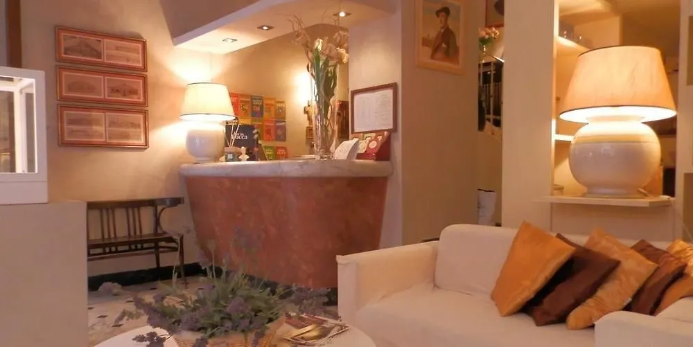 Piccolo Hotel Puccini Lucca 3*,