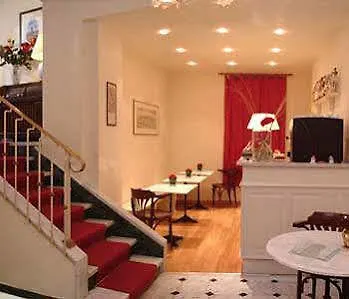 ***  Piccolo Hotel Puccini Lucca Italia