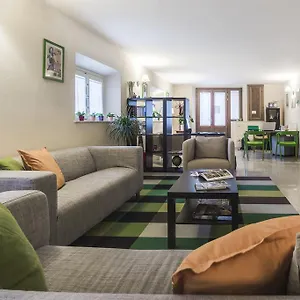 Alexandra Bed & Breakfast